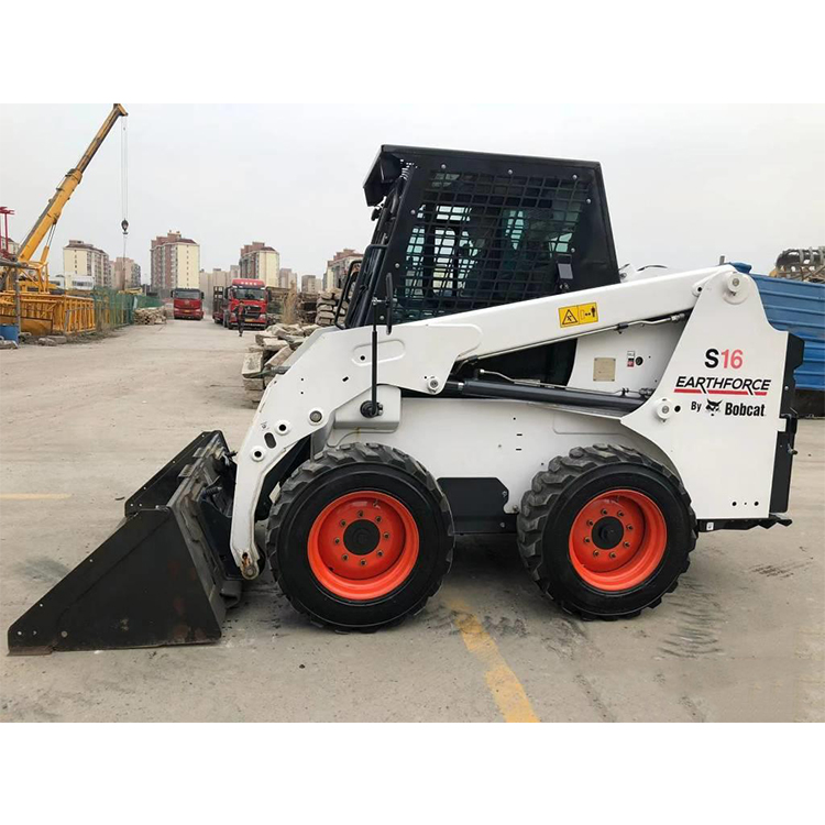 BOBCAT S16 Skid Steer Loader